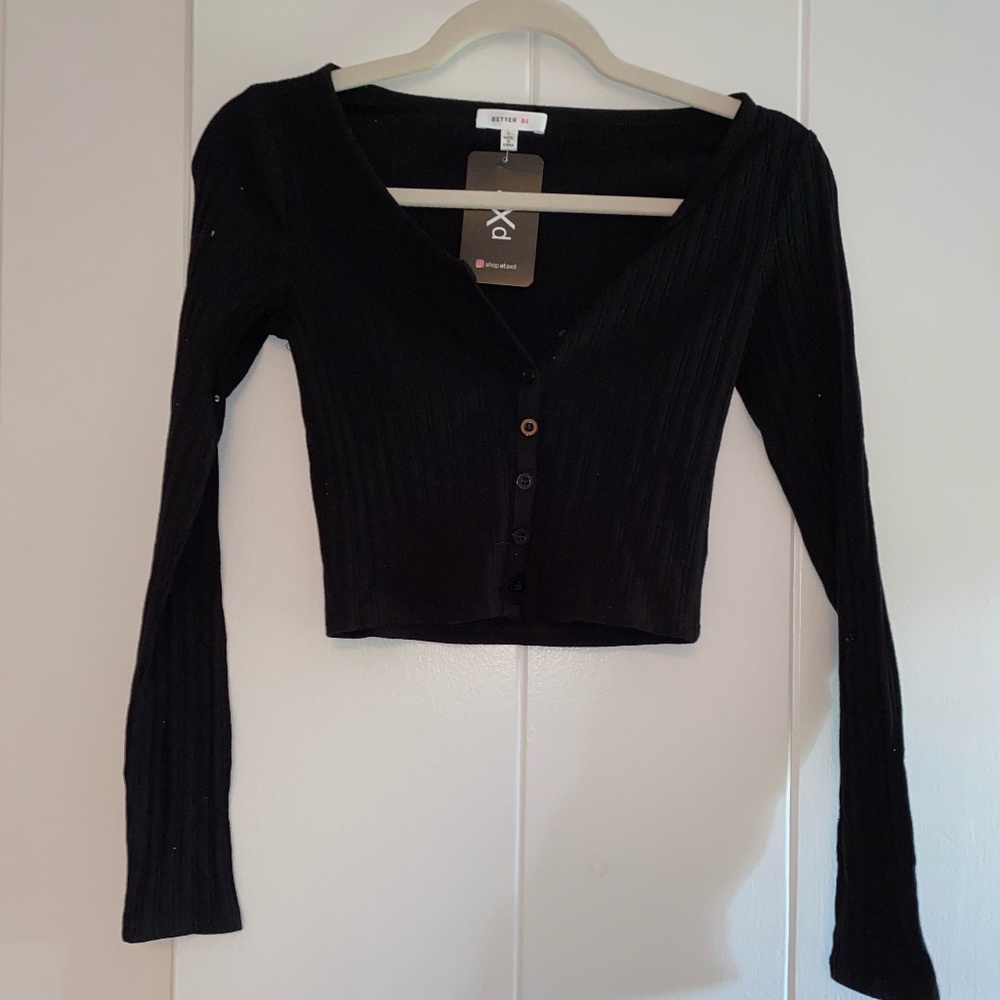 Better Be Black long sleeve Crop top